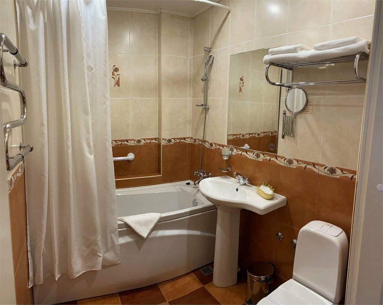 Фотографии номера Полулюкс DBL 105 в Гостинице Парк Отель Дубна