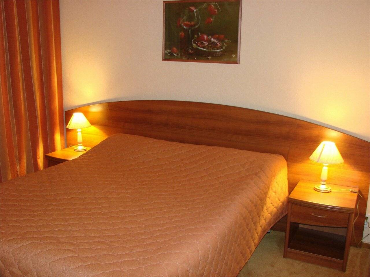 Полулюкс DBL с проектором 203